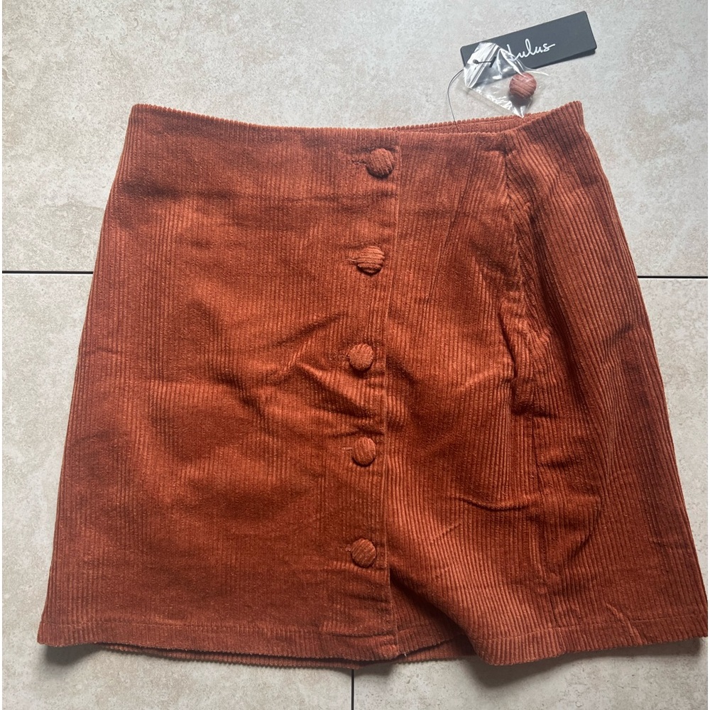 NWT Lulu’s Women’s SkirtSize: Small